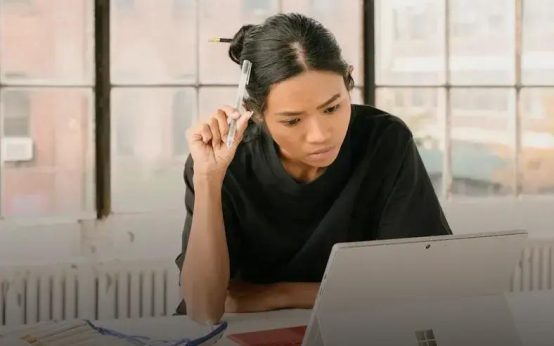 AI vs. Traditional Automation: Key Differences Unveiled